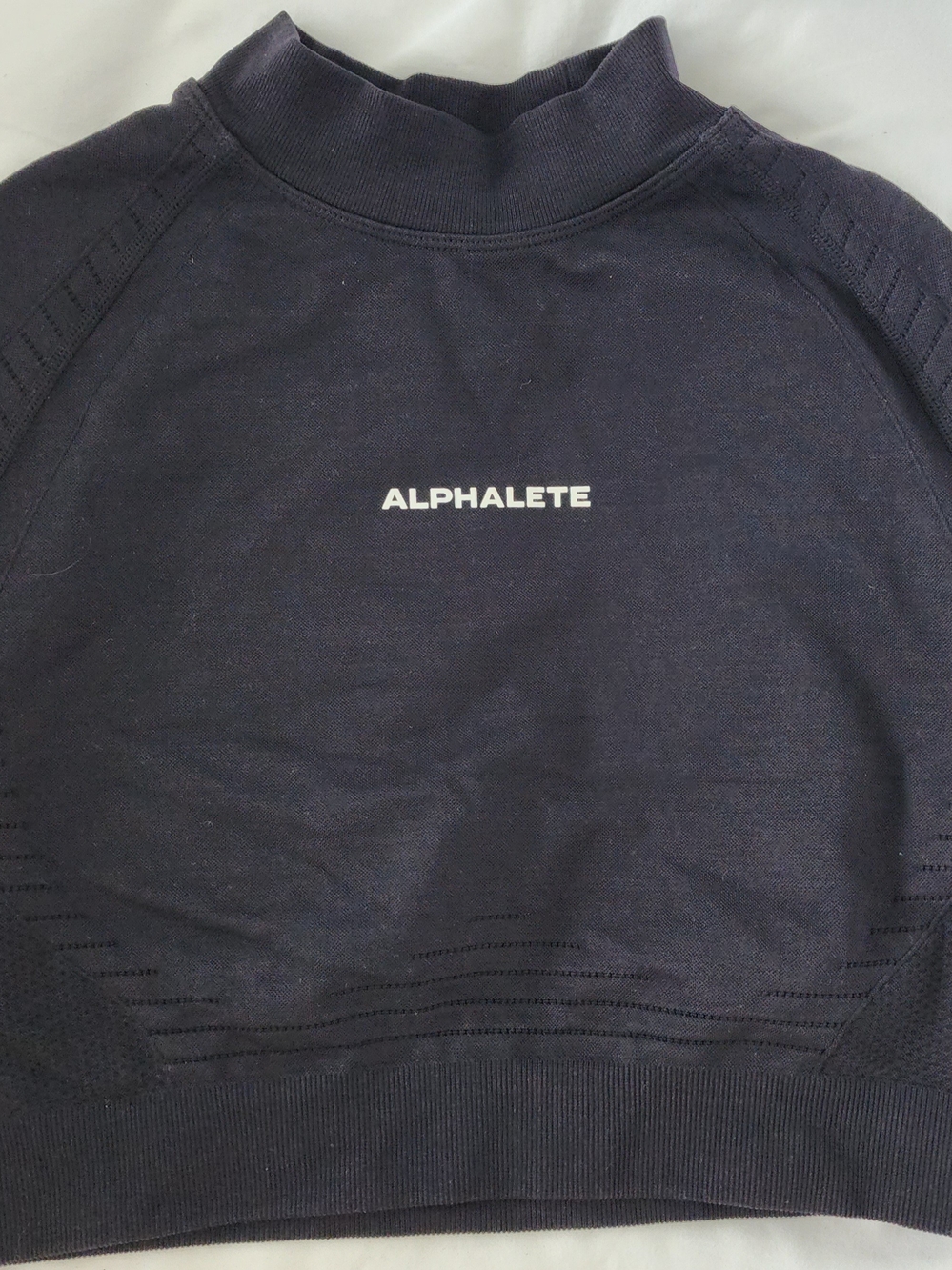 Alphalete Black Mock Neck Cropped Long Sleeve Performance Top Size Small
